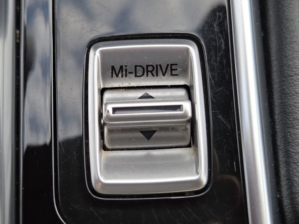 Used 2023 MAZDA CX-5 AWD 2.5 S w/ Premium Package image 6