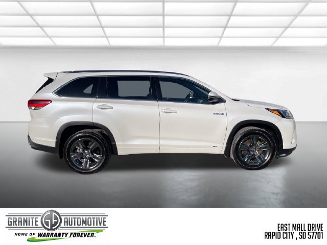 Used 2019 Toyota Highlander Limited Platinum AWD/4WD image 9
