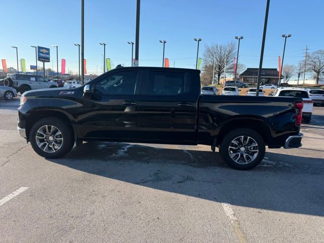 Used 2024 Chevrolet Silverado 1500 LT image 7