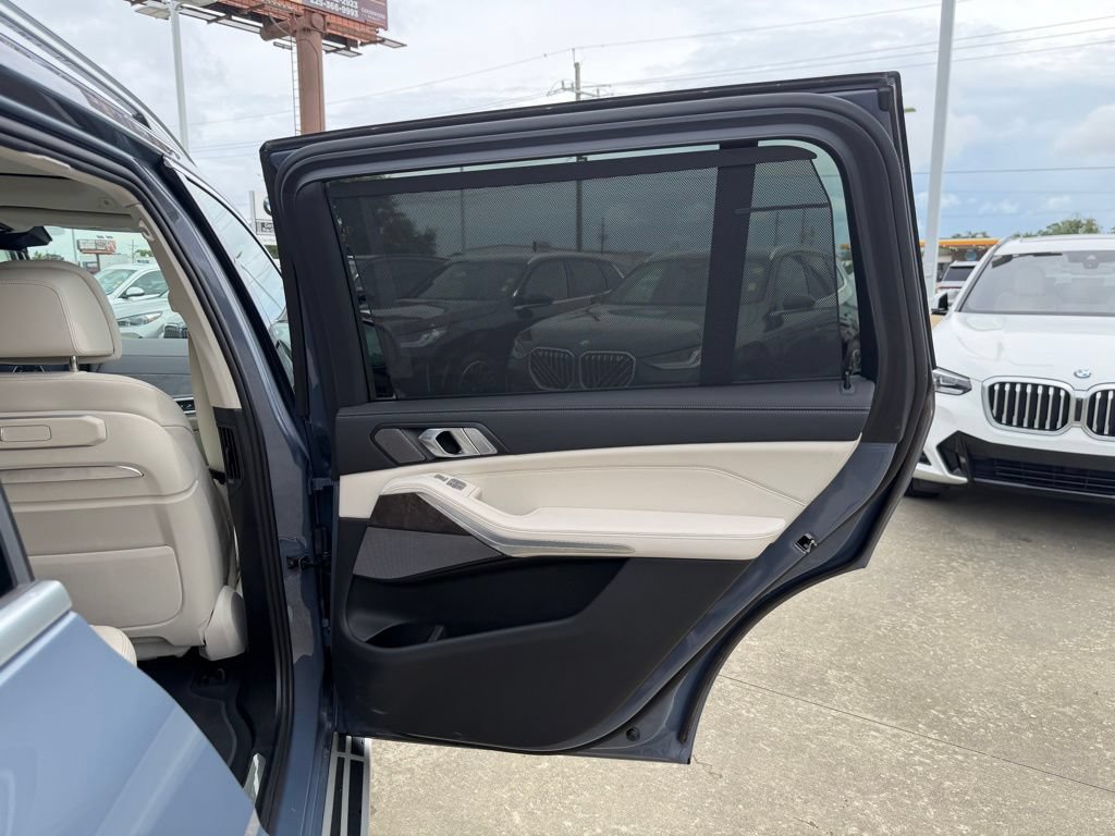 Certified 2026 BMW X7 xDrive40i w/ Executive Package AWD/4WD image 28