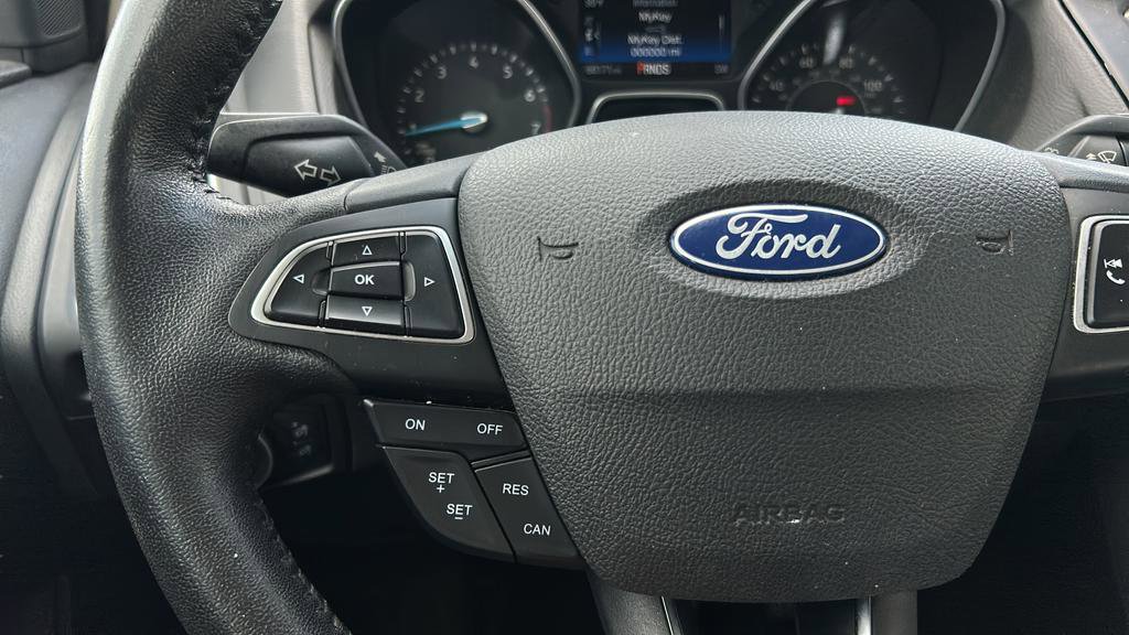 Used 2018 Ford Focus Titanium image 24