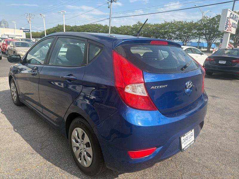 Used 2017 Hyundai Accent SE FWD image 12