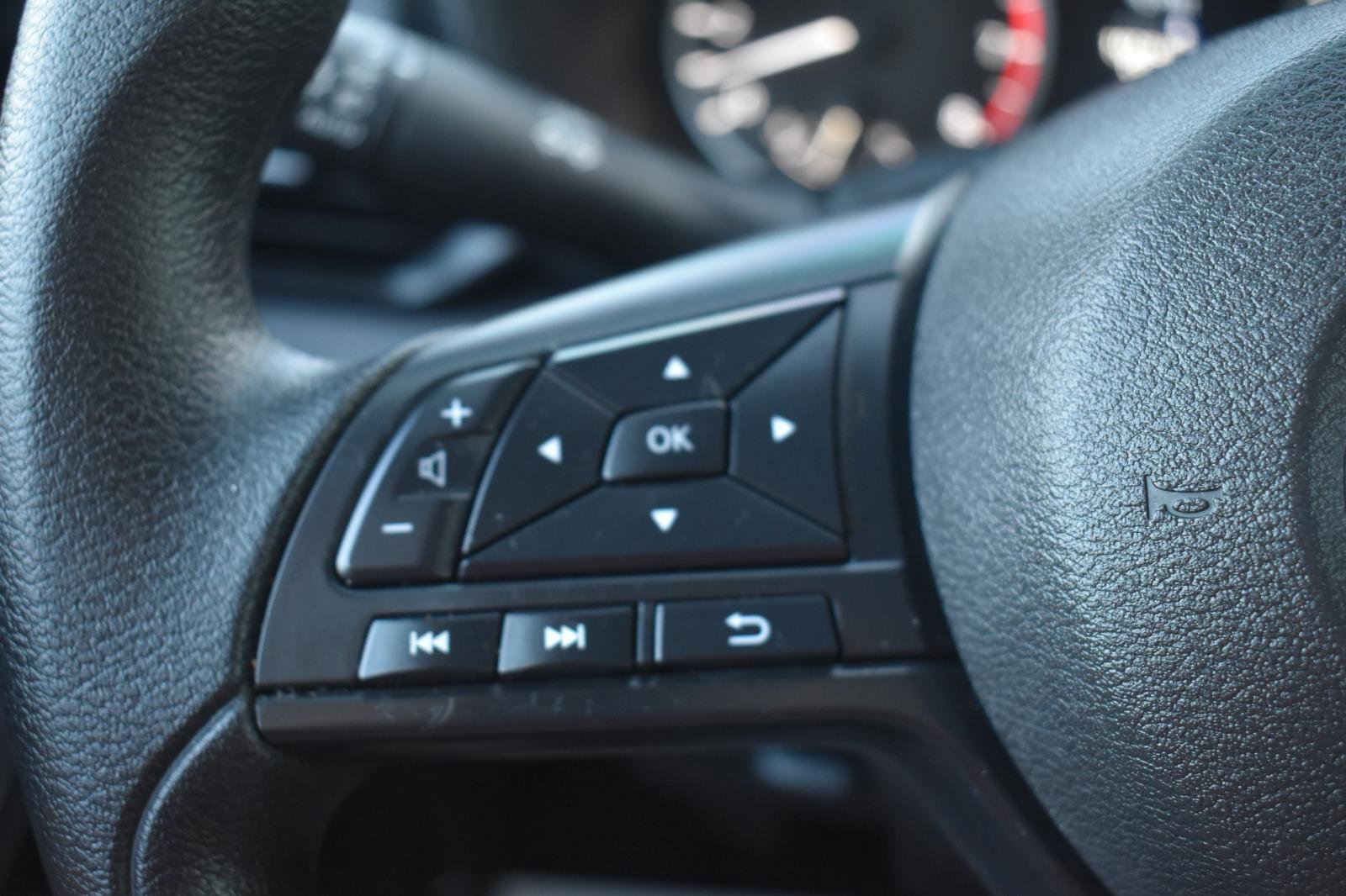 Used 2024 Nissan Sentra S image 27