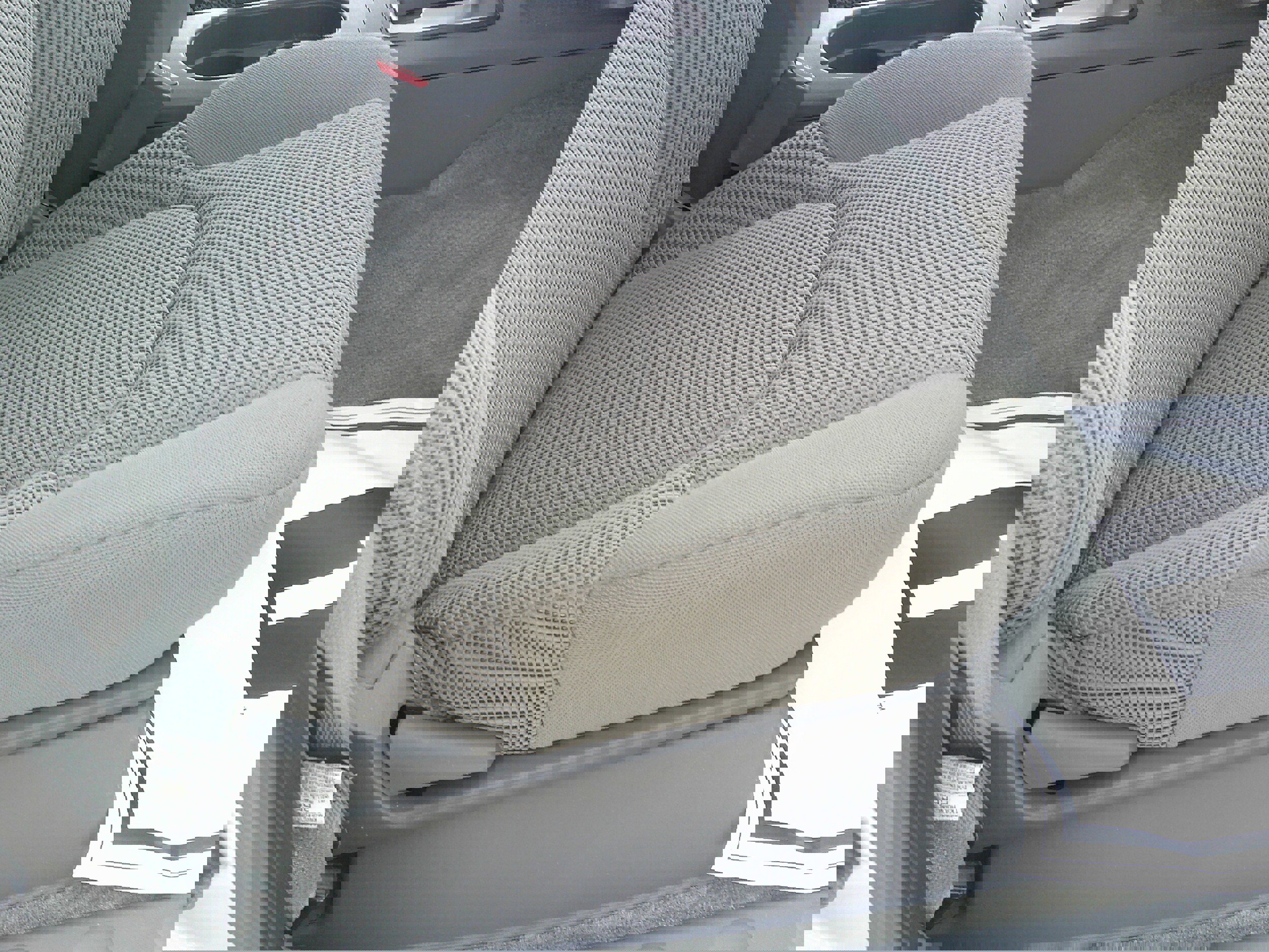 Used 2018 Nissan Frontier SV image 30