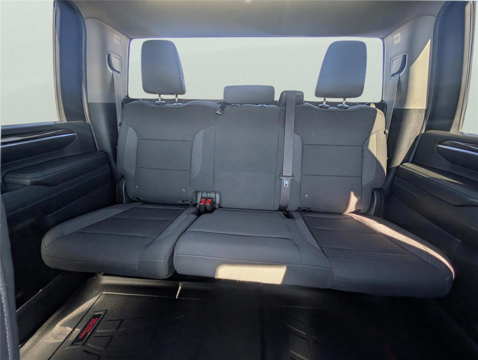 Used 2024 Chevrolet Silverado 2500 LT image 11