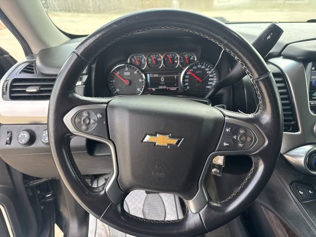 Used 2015 Chevrolet Suburban LT image 34