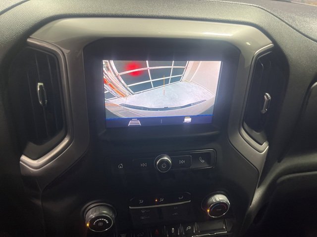 Used 2022 Chevrolet Silverado 2500 Custom w/ Custom Value Package image 14