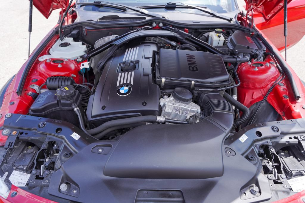 Used 2016 BMW Z4 sDrive35is RWD image 35