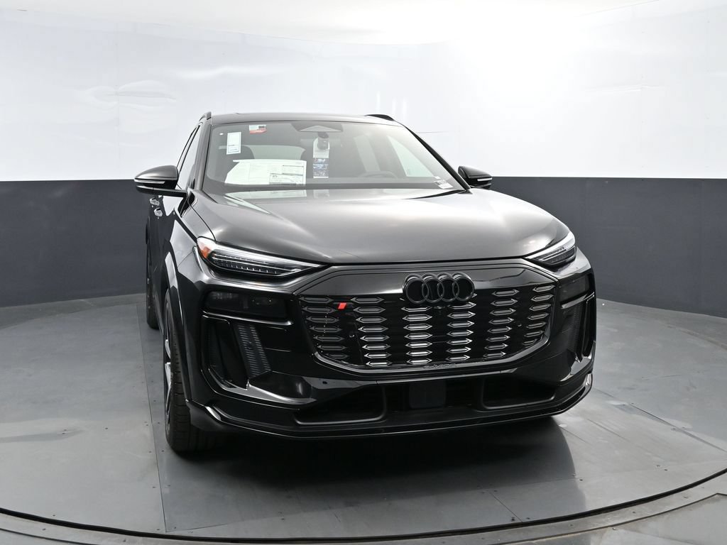 New 2027 Audi SQ6 e-tron Premium Plus AWD/4WD image 2