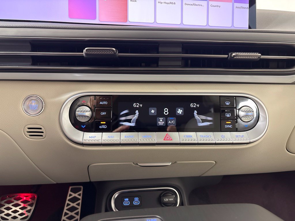 New 2027 Genesis GV60 RWD image 38