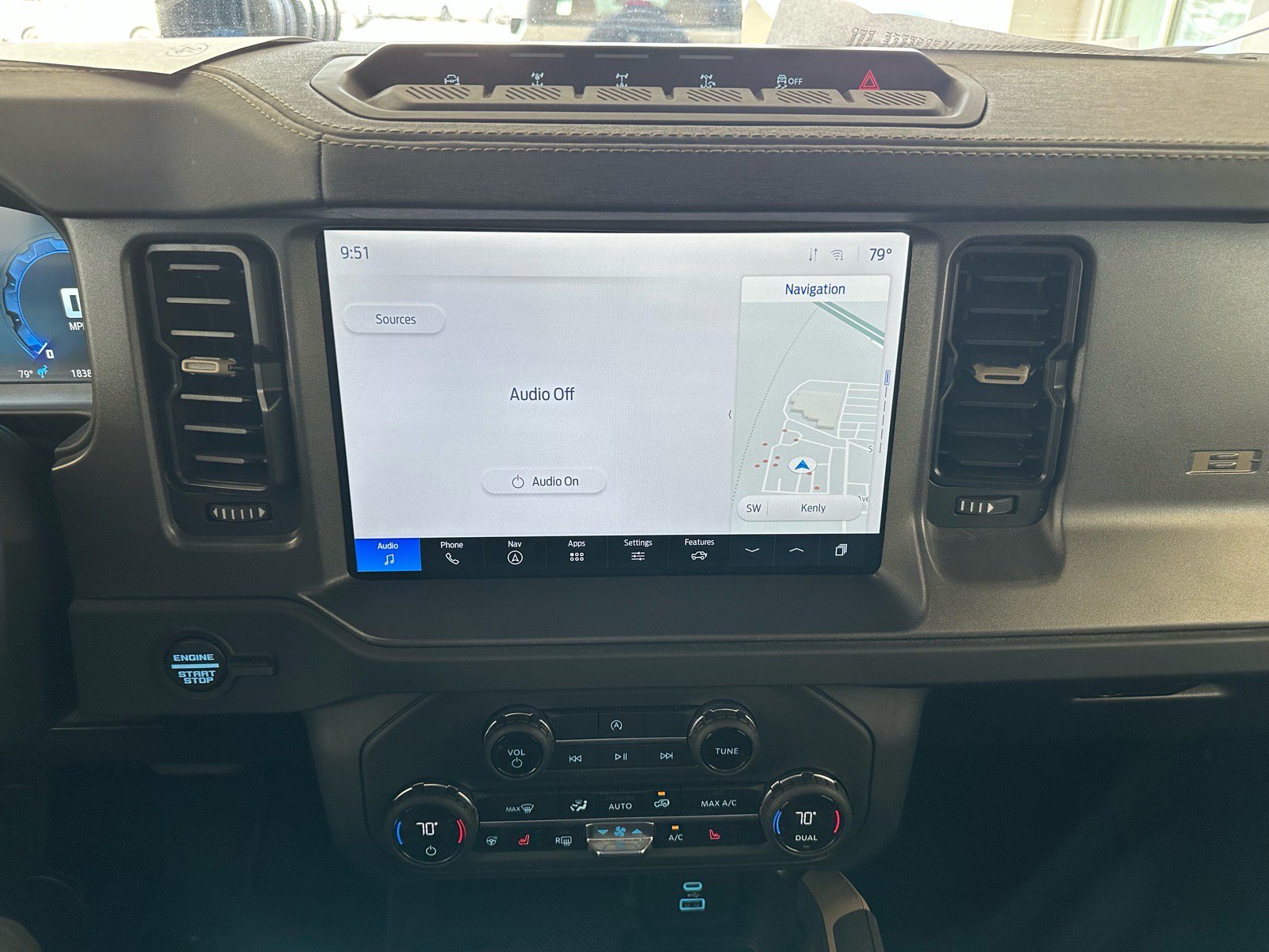 Certified 2025 Ford Bronco Badlands AWD/4WD image 28