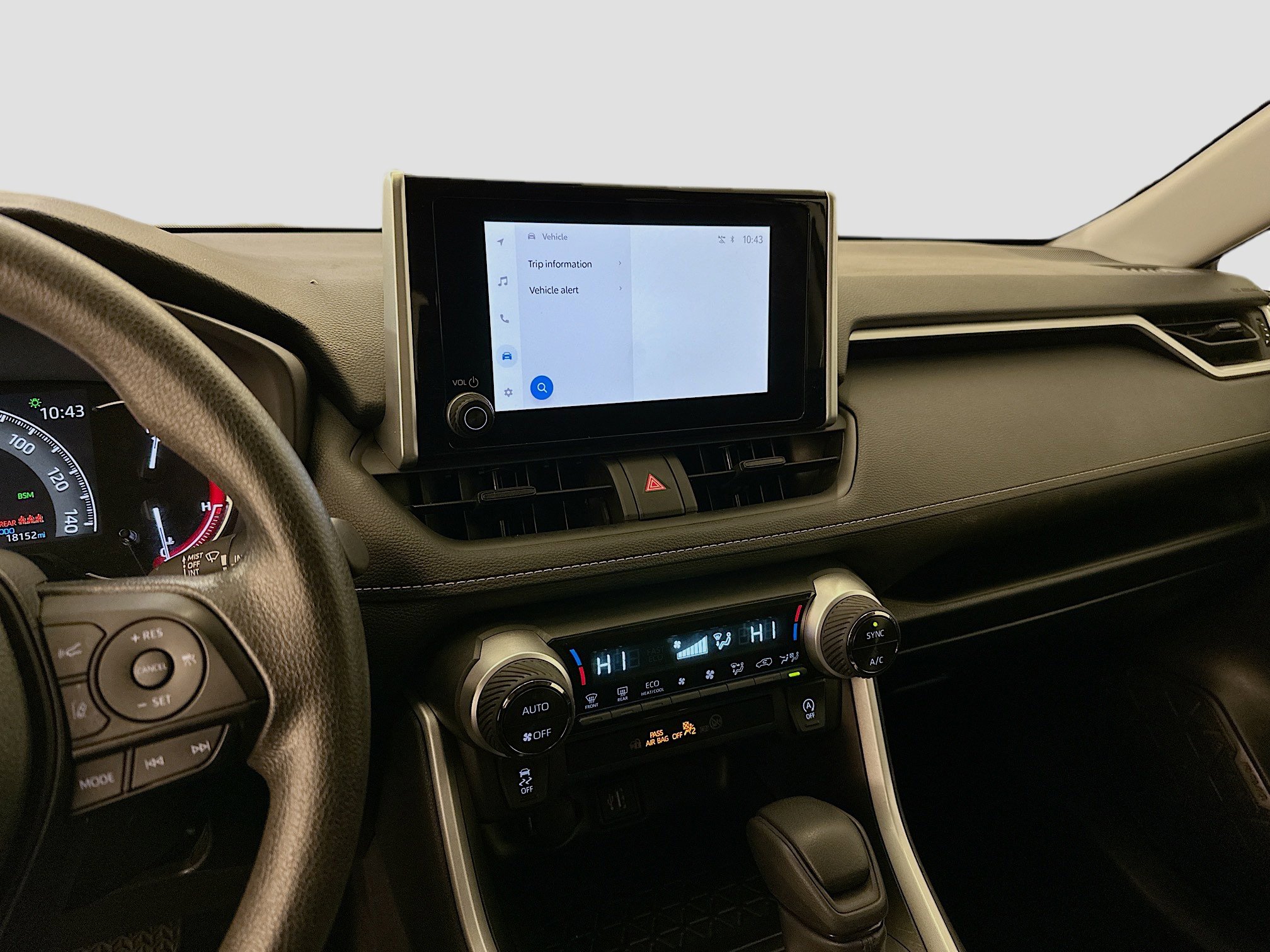 Used 2025 Toyota RAV4 XLE image 26