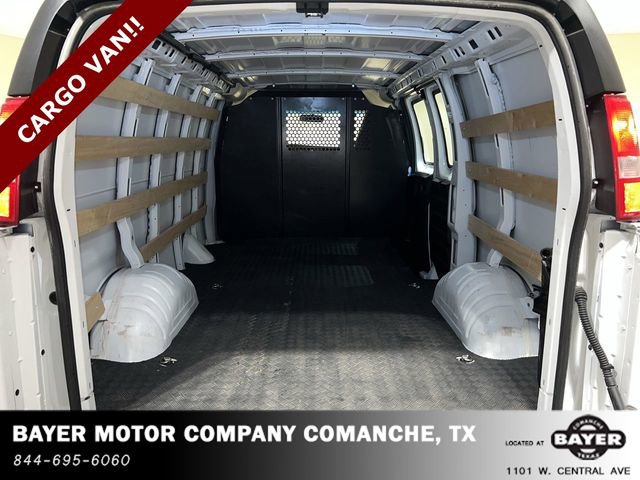 Used 2023 GMC Savana 2500 w/ Driver Convenience Package image 20