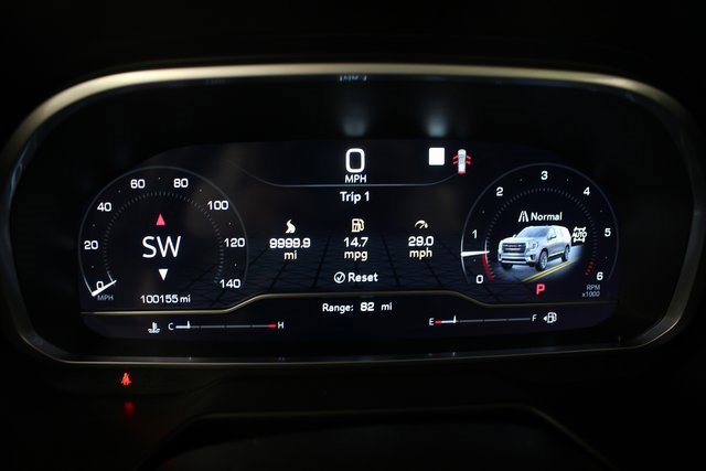 Used 2023 GMC Yukon AT4 w/ Technology Package image 14