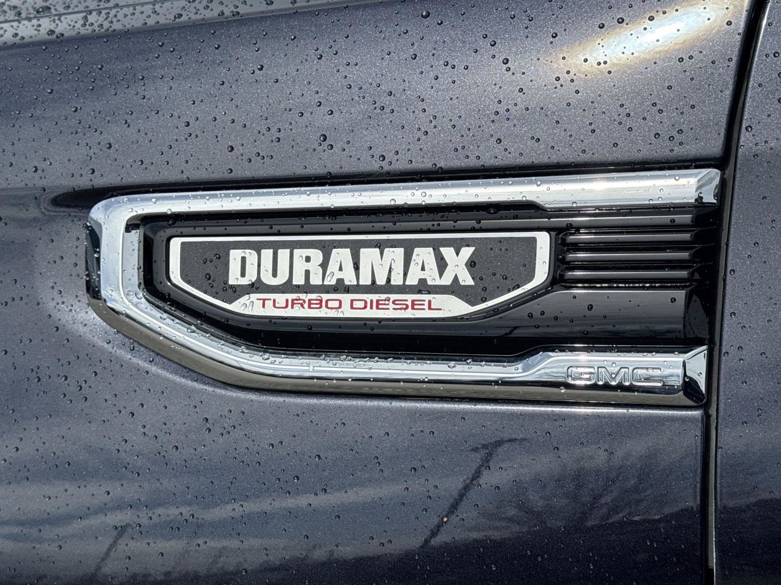 Used 2022 GMC Sierra 1500 SLT w/ SLT Convenience Package image 4