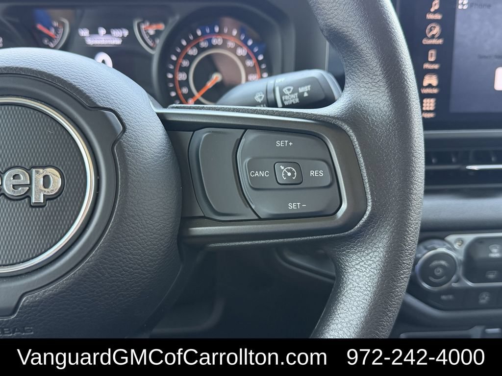 Used 2026 Jeep Gladiator Sport AWD/4WD image 18