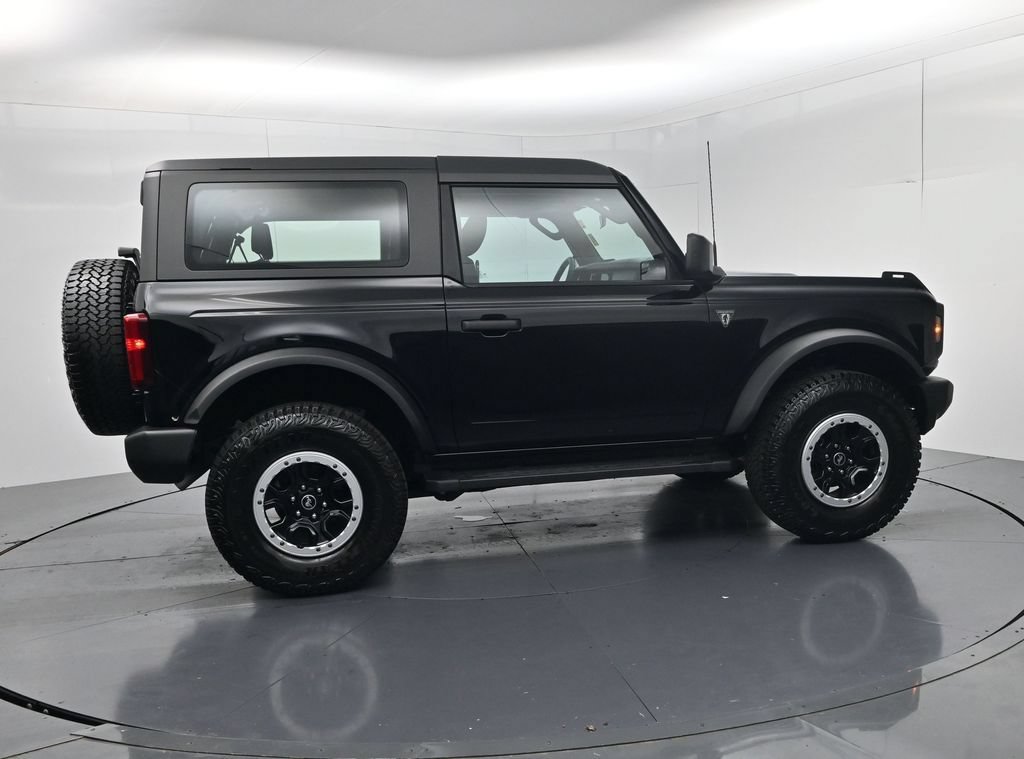 Used 2026 Ford Bronco 2-Door w/ Sasquatch Package AWD/4WD image 8