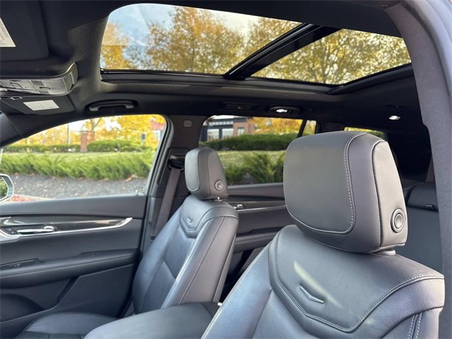 Used 2020 Cadillac XT6 Sport image 18