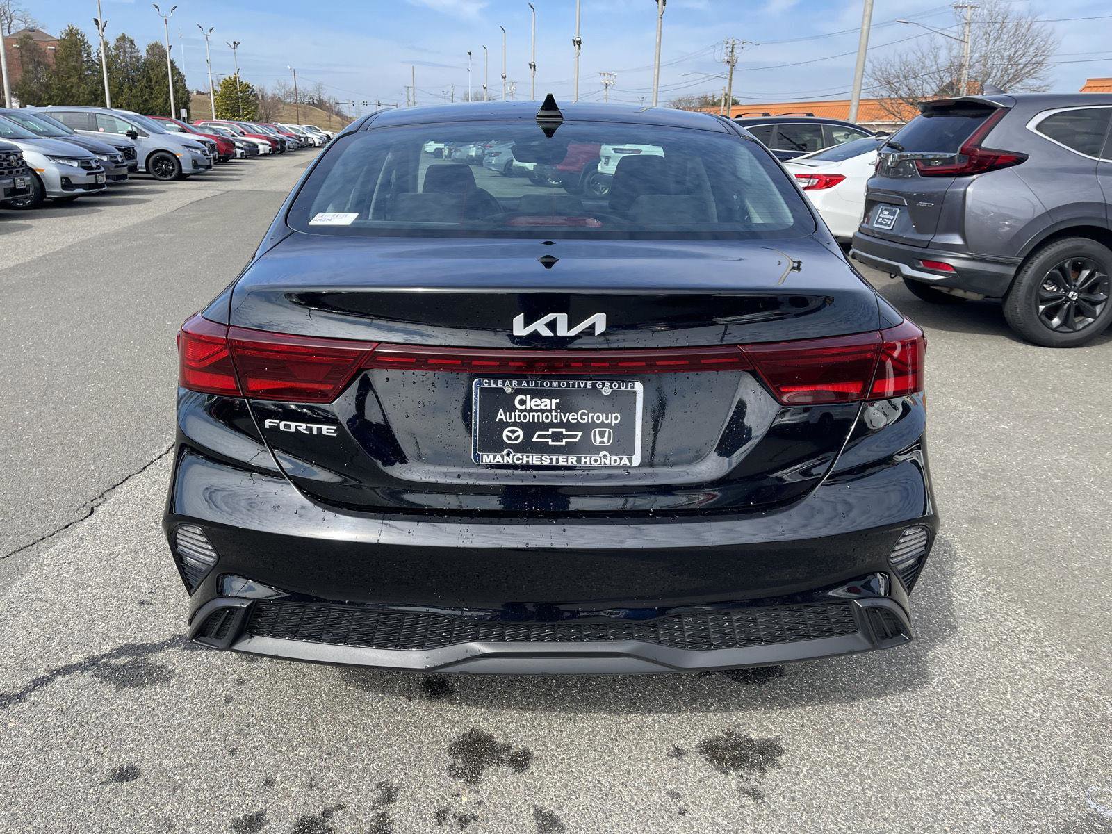 Used 2023 Kia Forte LXS w/ LXS Technology Package image 18