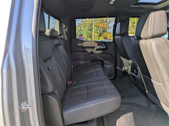Used 2023 Chevrolet Silverado 1500 High Country w/ High Country Premium Package image 31