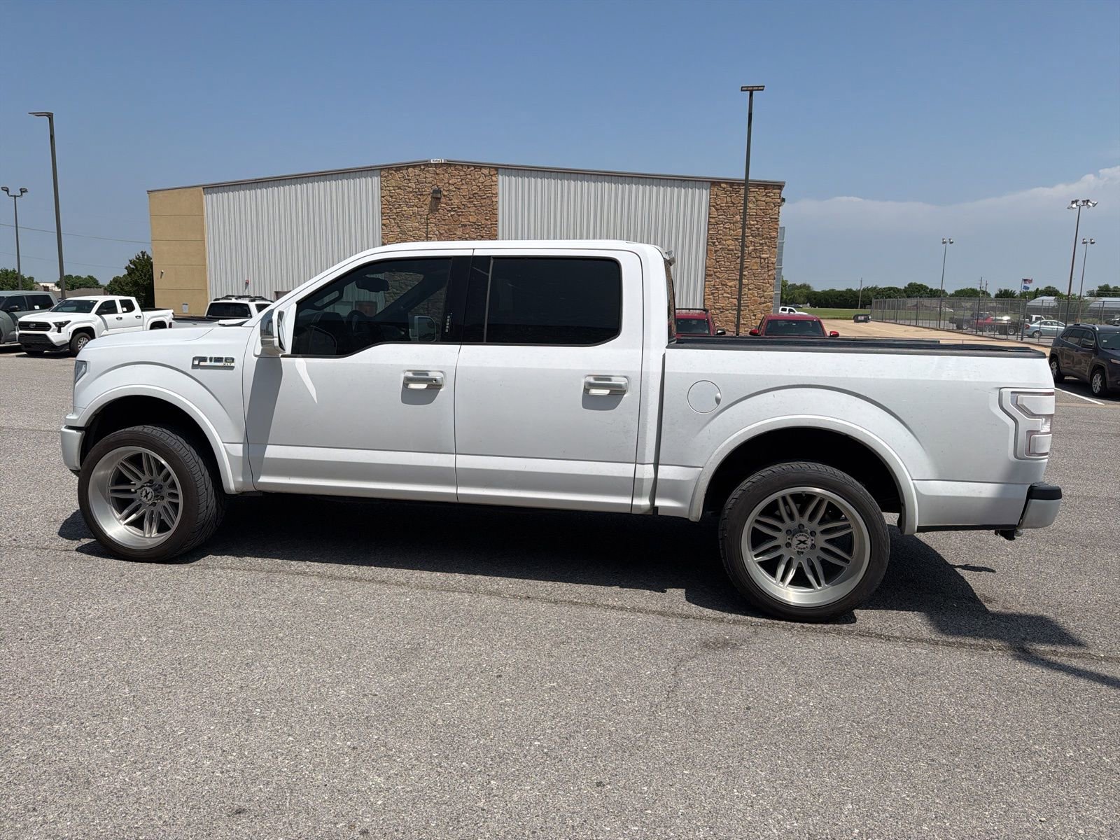 Used 2020 Ford F150 XLT w/ Equipment Group 302A Luxury RWD image 3