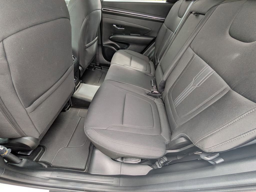 Certified 2023 Hyundai Tucson SEL w/ Winter Package AWD/4WD image 26