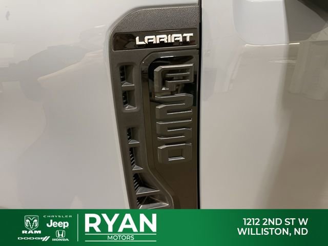 Used 2024 Ford F250 Lariat w/ Sport Appearance Package image 7