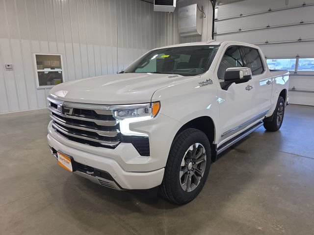 Used 2023 Chevrolet Silverado 1500 High Country w/ Technology Package AWD/4WD image 4