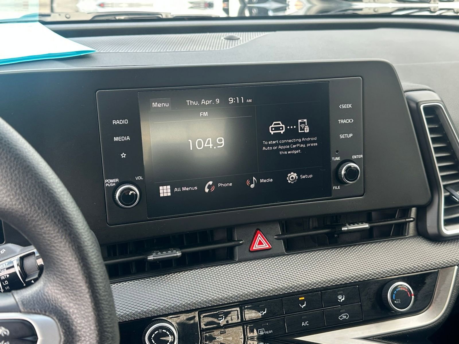 Used 2025 Kia Sportage LX image 20