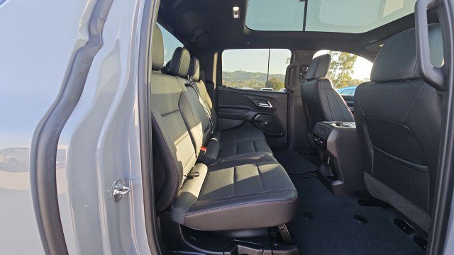Used 2025 Chevrolet Silverado EV RST image 27