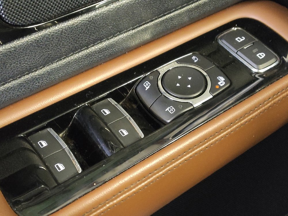 Used 2020 Lincoln Aviator Reserve w/ Elements Package Plus image 27