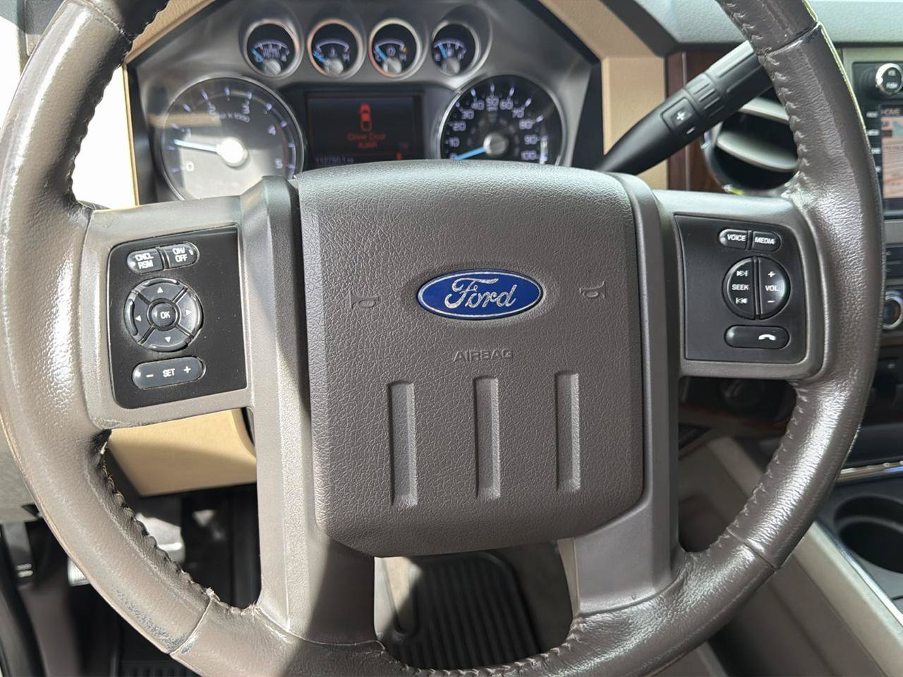 Used 2011 Ford F250 Lariat w/ Lariat Ultimate Pkg AWD/4WD image 10