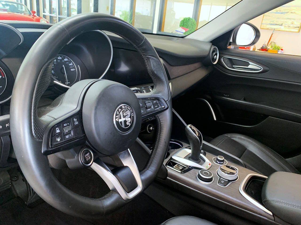 Used 2021 Alfa Romeo Giulia Ti w/ Active Assist 2 Package TI AWD/4WD image 8