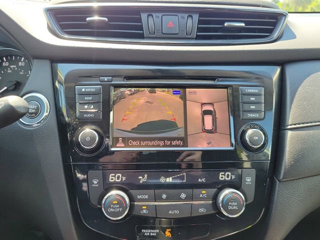 Used 2018 Nissan Rogue SV w/ Premium Package FWD image 26