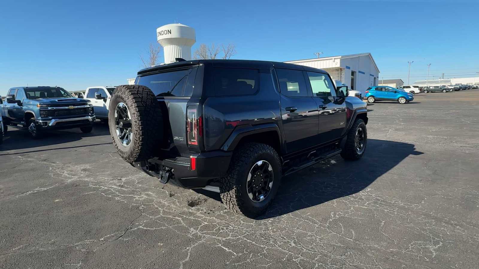 Used 2025 GMC Hummer EV 3X w/ Extreme Off-Road Package AWD/4WD image 8