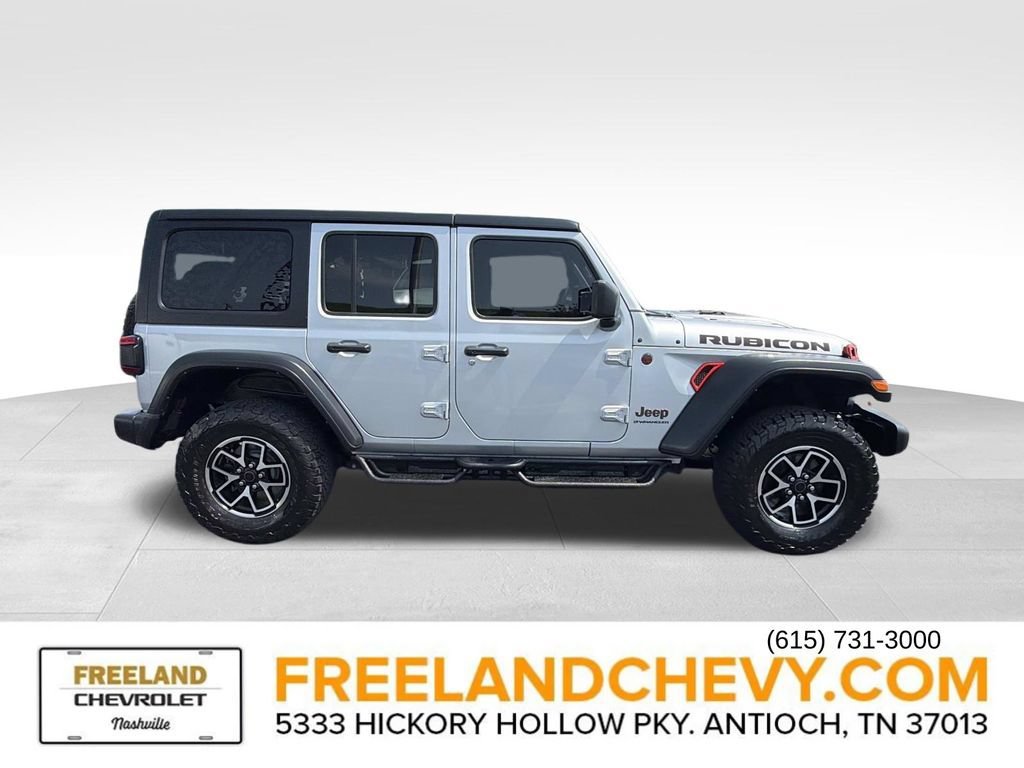 Used 2024 Jeep Wrangler Unlimited Rubicon AWD/4WD image 2