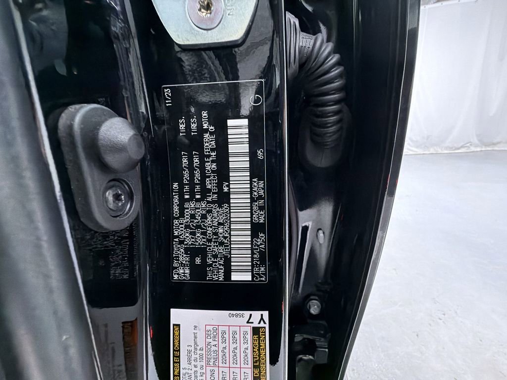 Used 2024 Toyota 4Runner TRD Pro AWD/4WD image 28