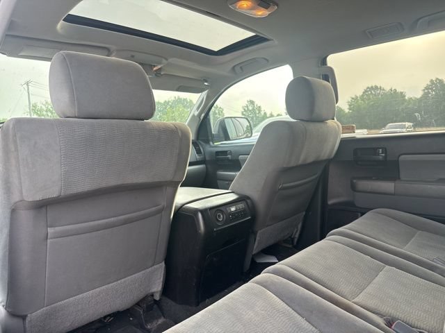 Used 2015 Toyota Sequoia SR5 RWD image 11