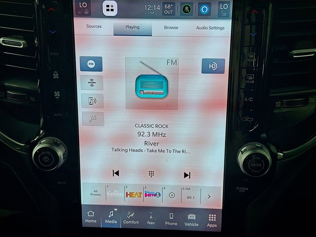 Used 2026 RAM 3500 Laramie image 17