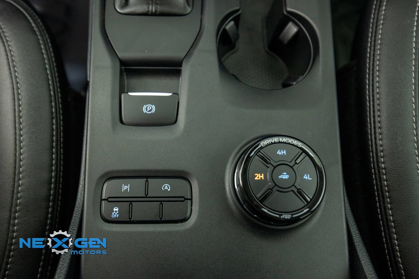Used 2024 Ford Ranger Lariat w/ Advanced Towing Package AWD/4WD image 23