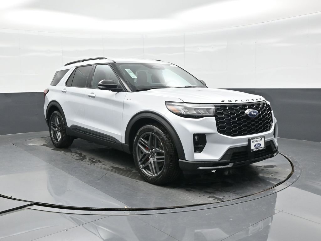 New 2026 Ford Explorer ST-Line w/ ST-Line Street Pack RWD image 15