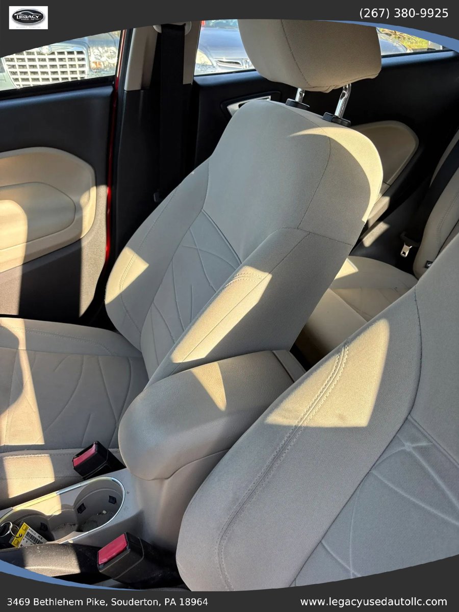 Used 2014 Ford Fiesta SE image 20