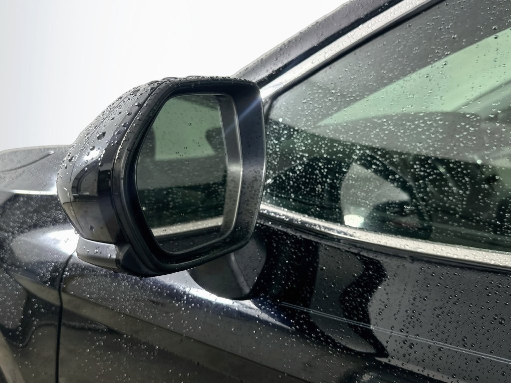 Used 2020 Toyota Camry LE FWD image 38