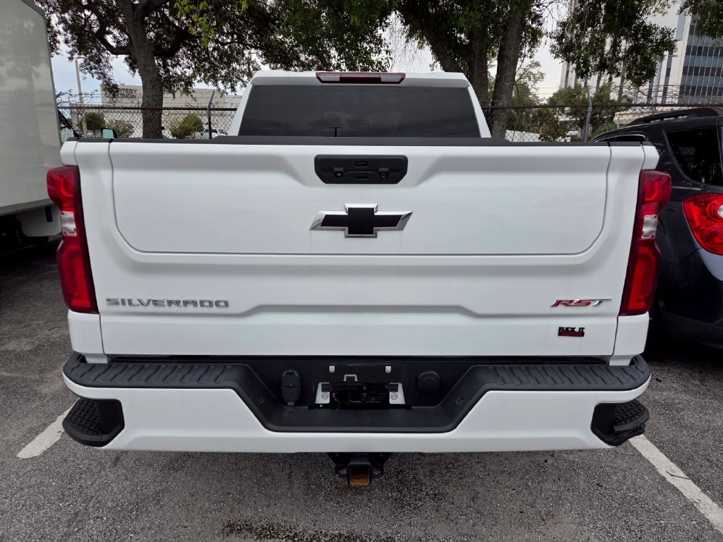 Used 2024 Chevrolet Silverado 1500 RST w/ Protection Package AWD/4WD image 4