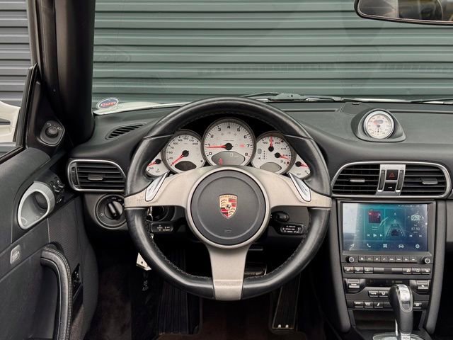 Used 2009 Porsche 911 Carrera 4S image 18
