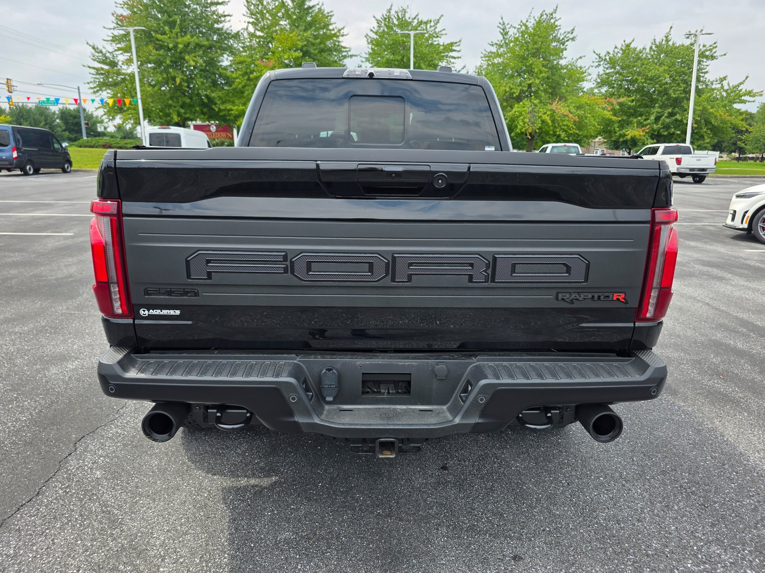 Used 2026 Ford F150 Raptor w/ Equipment Group 803A Raptor R AWD/4WD image 4