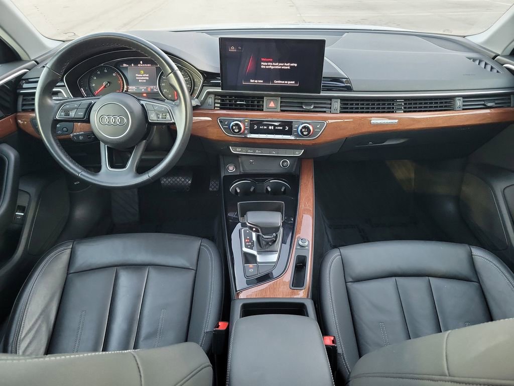 Used 2023 Audi A4 2.0T Premium w/ Convenience Package image 9