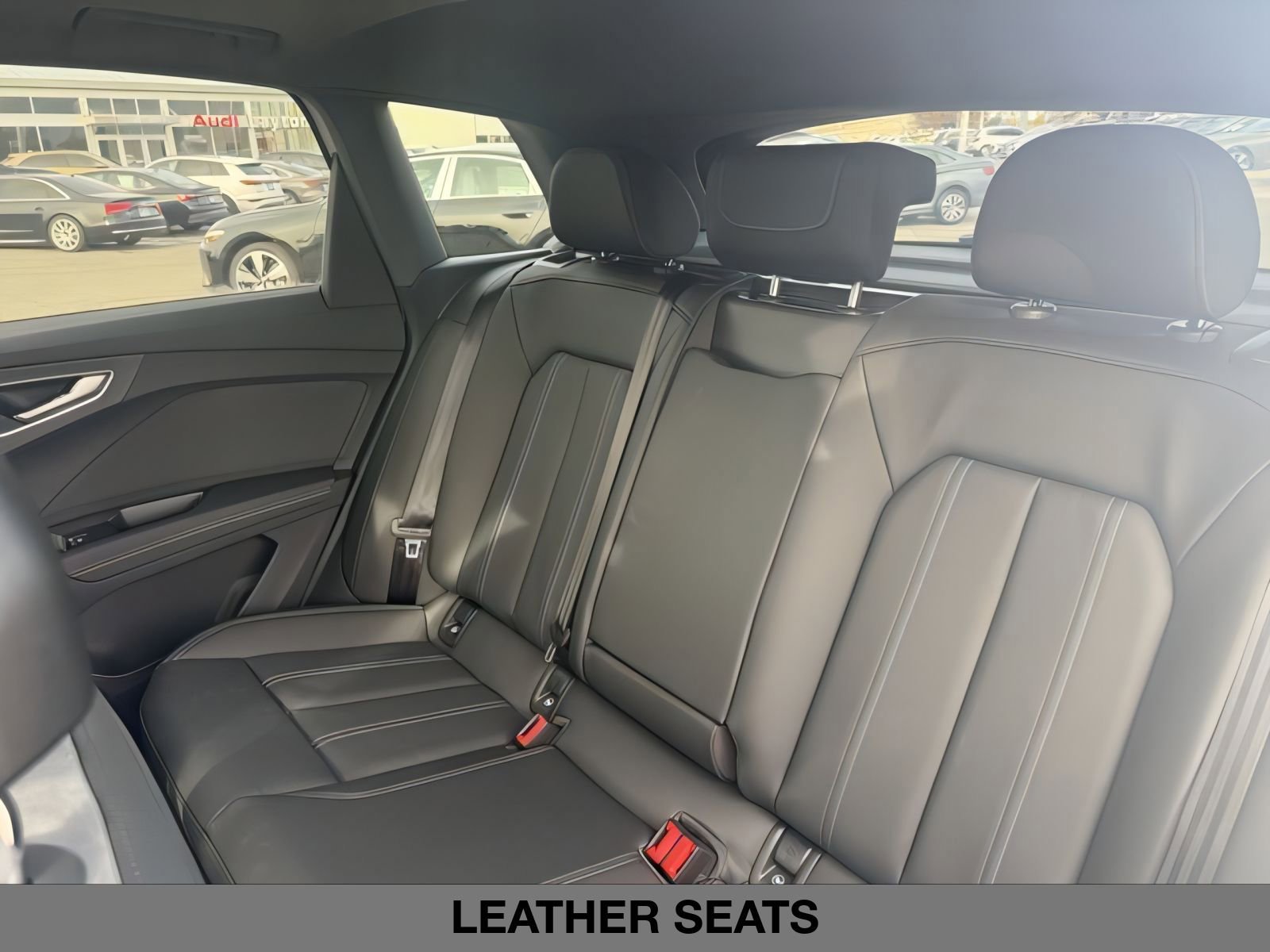 New 2026 Audi Q4 e-tron Premium image 20