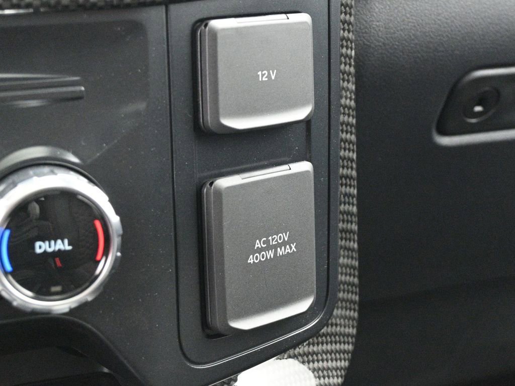 New 2025 Ford F150 Lariat w/ Equipment Group 502A High image 15