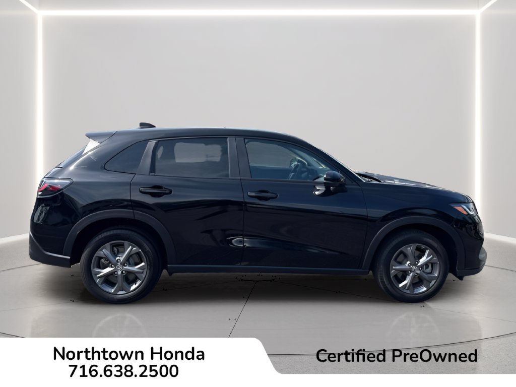 Certified 2027 Honda HR-V LX image 3